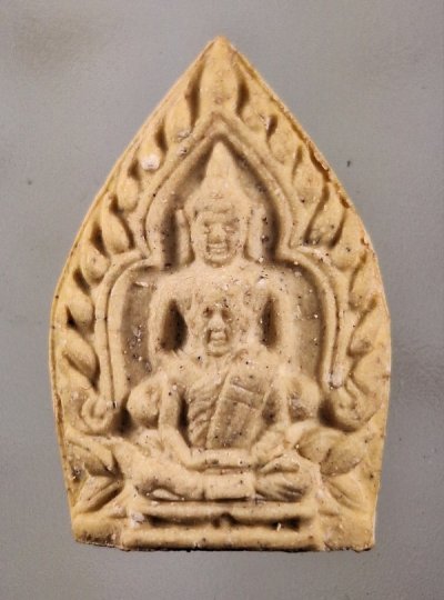 เคาะเดียว....พระผงเจ้าสัวพุดซ้อนหลวงพ่อเชิญ วัดโคกทอง จ อยุธยา ปี๓๖