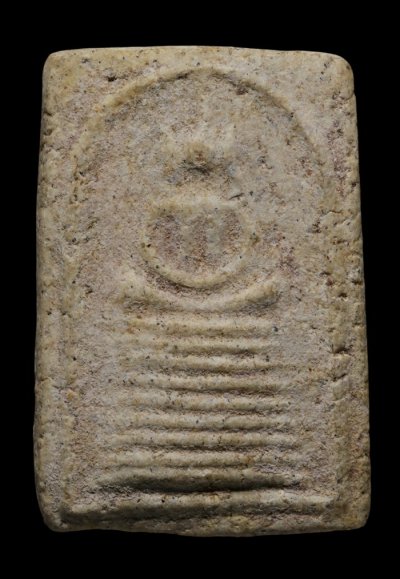 พร้อมบัตร + + พระสมเด็จหลวงปู่อยู่ รุ่นบรรจุกรุ ปี 2460 พิมพ์วัดเกษไชโย วัดดักคะนน เนื้อผง จ.ชัยนาท  a42