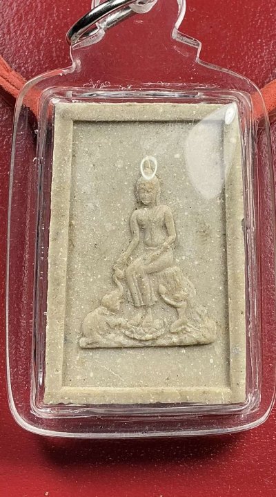 พระผงหลวงพ่อโตวัดป่าเลไลสุพรรณบุรี