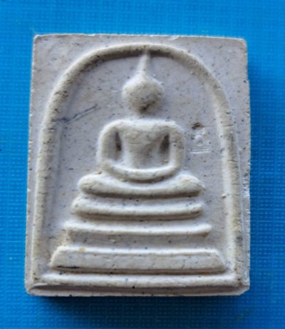 พระผงสมเด็จพุฒาจารย์โต พรหมรังสี วัดระฆังโฆสิตารามวรมหาวิหาร ปั๊มรูประฆัง