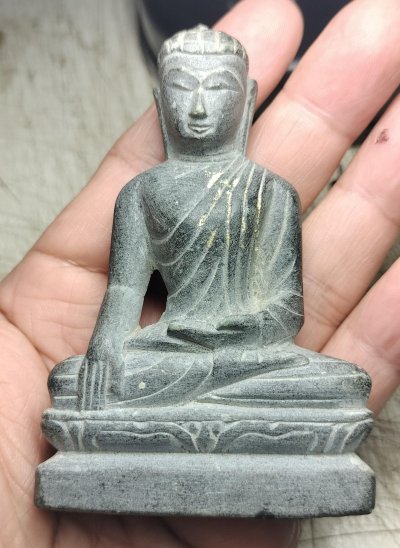 บูชาครูบาบุญชุ่ท