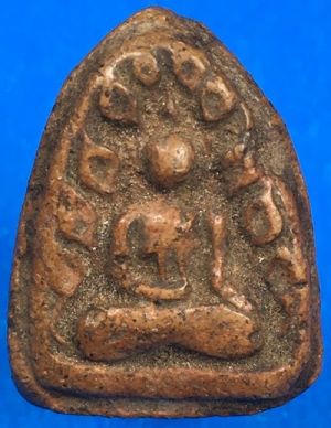 @@@เคาะแรก200บาท@@@พระกรุวัดราชนัดดา พิมพ์ปรกโพธิ์เล็บมือ สะดุ้งกลับ เนื้อดินเผา กทม.