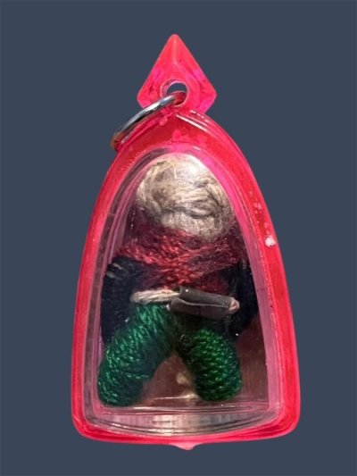 300.- หุ่นพยนต์ พร้อมเลี่ยม องค์ที่ 3