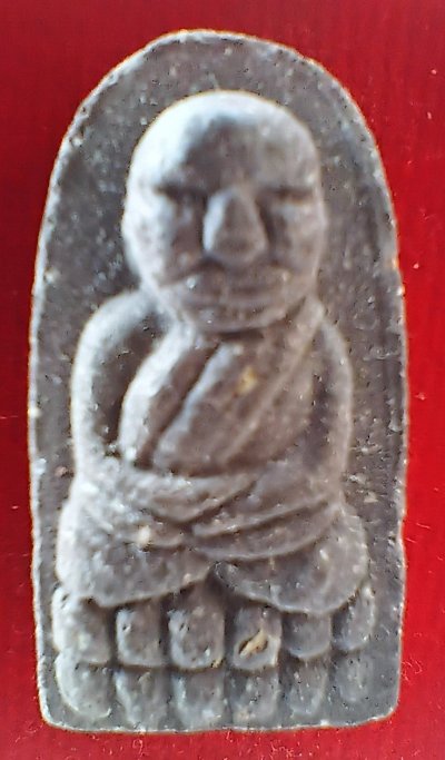 ++ 2 ชิ้น พระหลวงพ่อทวด เนื้อว่าน วัดศรัทธาธรรม จ. สมุทรสงคราม (หลวงปู่หมุน ปลุกเสก)++1