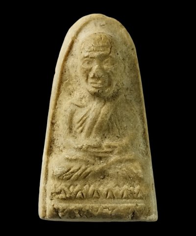 หลวงปู่ทวด เนื้อผงน้ำมัน หลวงปู่ธูป วัดแค นางเลิ้ง ปี06  a12