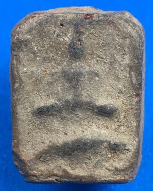 @@@เคาะแรก200บาท@@@พระกรุวัดโพธิ์ บางปะอิน พิมพ์ขี่เม่น เนื้อดินเผา จ.อยุธยา องค์ที่3