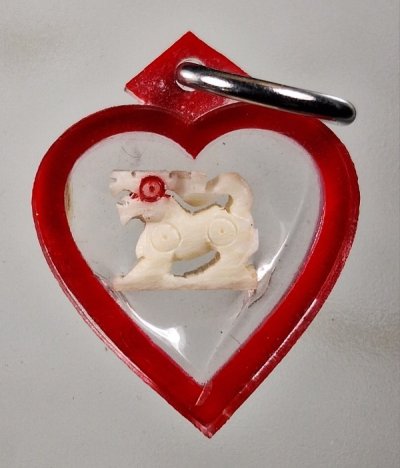 เคาะเดียว....สิงห์งาแกะหลวงพ่อกวย วัดโฆสิตาราม ปี 2521 รุ่นฝังลูกนิมิตร จ.ชัยนาท