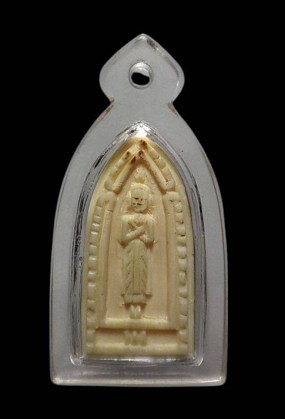 พระปางรำพึง งาแกะ หลังนางกวักปีระกา หลวงพ่อกัน พิมพ์นิยม วัดเขาแก้ว นครสวรรค์ ปี 2494-2513  a92