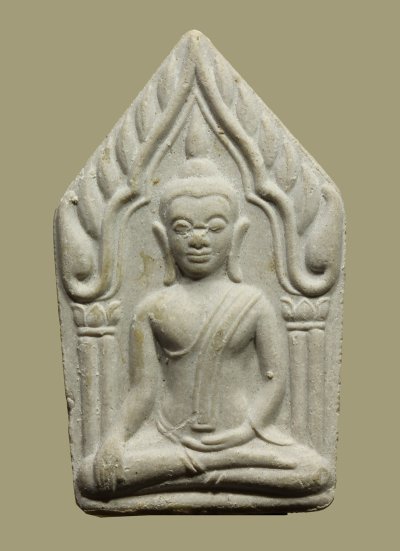 พระขุนแผนหลังกุมารสมบัติ หลวงพ่อพูล ปี 2548 เนื้อผง วัดไผ่ล้อม จ.นครปฐม น่าบูชามากๆ a17