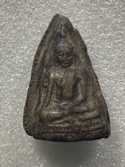 วัดใจ 120 บ พระท่ามะปราง เนื้อดิน ไม่ทราบที่ครับ