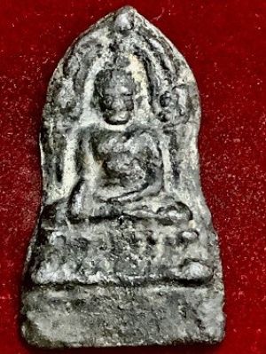 เหรียญพระพุทธชินราชใบเสมา ชินเงิน พิมพ์ใหญ่ฐานสูง  วัดพระศรีมหาธาตุฯ จ.พิษณุโลก