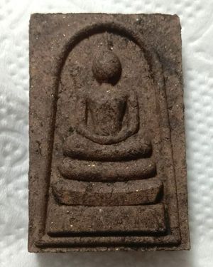 เริ่มต้นที่ 50 บาท สมเด็จชินบัญชร รวย รวย รวย หลวงปู่มหาศิลา สิริจันโท เมตตาเขียนยันต์ ตั้งชื่อและอธิฐานจิตให้ หมายเลข ๘๔๖ กล่องเดิม