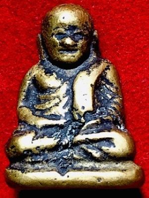 รูปหล่อหลวงพ่อเงิน บางคลาน พิมพ์นิยม