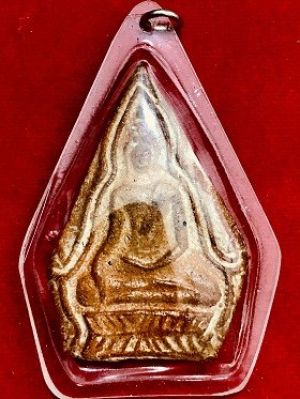 พระพุทธชินราชเนื้อดินพิมพ์ใหญ่ วัดบึงสามพัน จ.อุตรดิตถ์  เลี่ยมพลาสติก