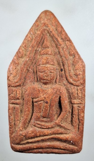 เคาะเดียว....พระขุนแผนยุคต้นหลวงพ่อกวย เนื้อดินผสมทรายเสก เป็นพระยุคเก่าช่วงปี2500