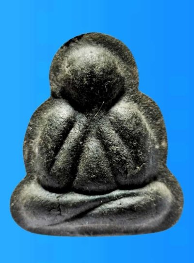 พระปิดตาหลวงปู่เฮี้ยง วัดป่า พิมพ์ใหญ่ หลังอุ เนื้อผงคลุกรัก ปี 08 สวยมาก พร้อมบัตรรับรองครับ a94