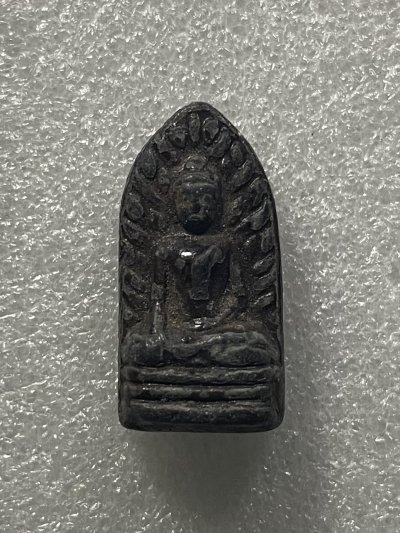 วัดใจ 120 บ พระรอดหลวงพ่อแพ วัดพิกุลทอง