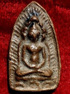 พระเนื้อดินผง  ไม่ทราบที่