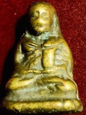 รูปหล่อหลวงพ่อเงิน บางคลาน พิมพ์เล็ก