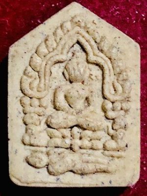 พระขุนแผนพรายกุมารเนื้อผงพิมพ์เล็ก หลวงปุ่ทิม  วัดไร่วารี  จ.ระยอง