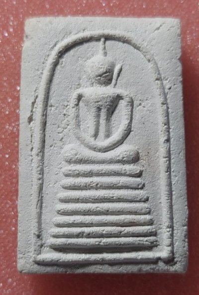 สมเด็จ วัดประสาทบุญญาวาส ปี06 ผสมผงบางขุนพรหม พิมพ์ 7 ชั้น เกจิปลุกเสกมากมาย ครับ