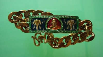 เลสเศรษฐีเอราวัณ เนื้อทองทิพย์ลงยา ปี 2563 หลวงพ่อพัฒน์ วัดห้วยด้วนครับ