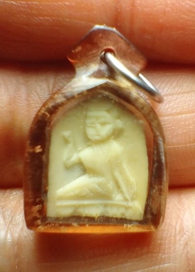 นางกวักงาแกะเลี่ยมเก่าพ่อกวย