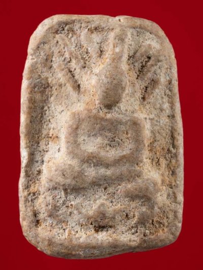 500.-พระพุทธนั่งพิมพ์รัศมี เนื้อดินผสมผง