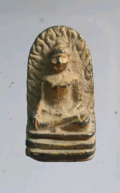 พระรอดกรุวัดสุวรรณเนื้อตะกั่ว