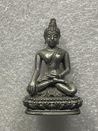 วัดใจ 120 บ พระกริ่งตากสิน  เนื้อตะกั่ว ลองพิมพ์ หลวงปู่ทิม