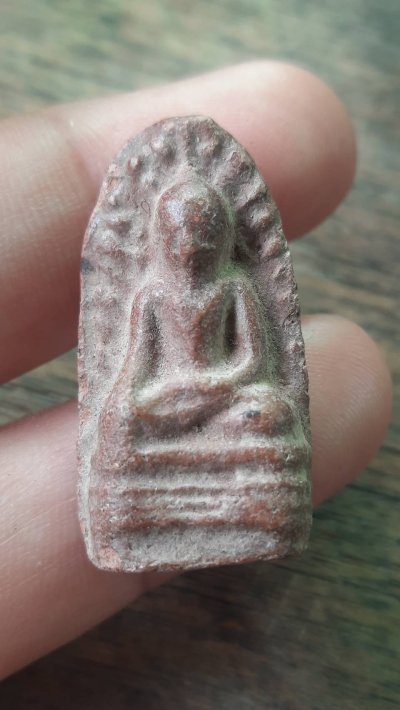 พระรอดหลังเจดีย์ วัดดอยตุง จ.เชียงราย +++ม1