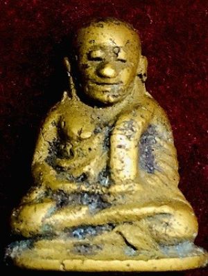 รูปหล่อหลวงพ่อเงิน บางคลาน พิมพ์นิยม