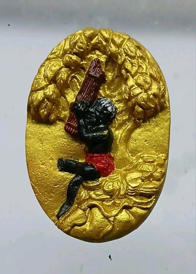 พ่อเงาะมหาลาภฝังพลอยตะกรุด เด่นด้านโชคลาภค้าขาย