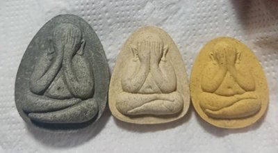 169...................พระปิดตาย้อนยุค  หลวงปู่โต๊ะ    พิมพ์จัมโบ้/  กลาง /เล็ก   3  องค์  สวยๆ