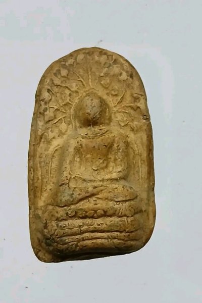 พระคงลำพูน