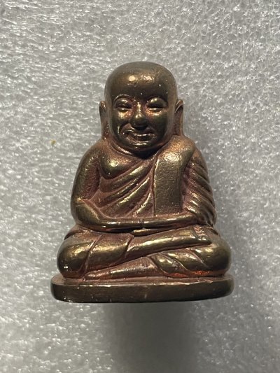 วัดใจ 120 บ รูปหล่อหลวงพ่อเงิน ทรงเจริญ