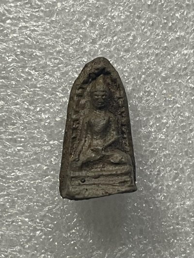 วัดใจ 120 บ พระรอดไม่ทราบที่ครับ