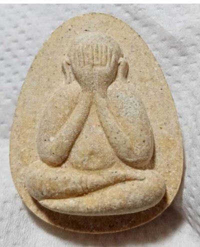 128........วัดใจ.........พระปิดตา จัมโบ้ หลวงปู่โต๊ะ วัดถ้ำสิงโตทอง รุ่น 111 ปี เนื้อเกสร  ผสมผงเก่า.... สวยเดิมๆ