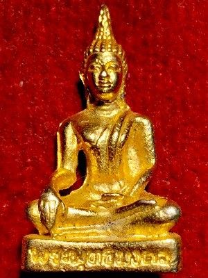 พระชัยวัฒน์หลวงพ่อพุทธมงคลศักดิ์สิทธิ์ วัดสังกัสรัตนคีรี จ.อุทัยธานี