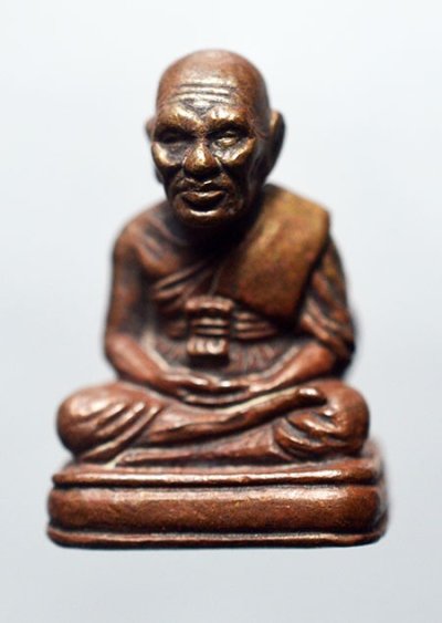 หลวงปู่ทวด เบตง รุ่น เงินล้าน 2562 เนื้อนวโลหะ เลข 1842