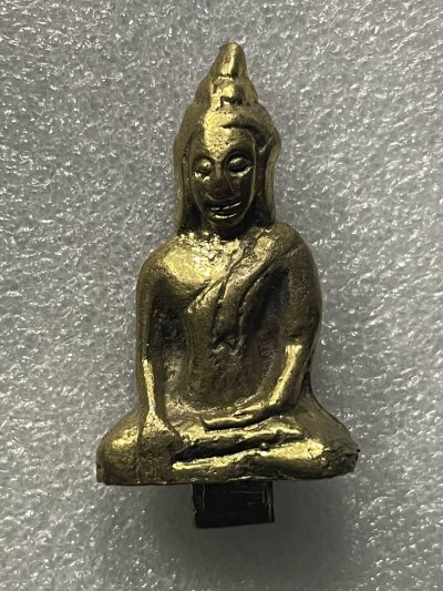 วัดใจ 120 บ พระยอดธง หลวงปู่สิงห์ทอง  ปรากโร วัดป่าสุรทราราม