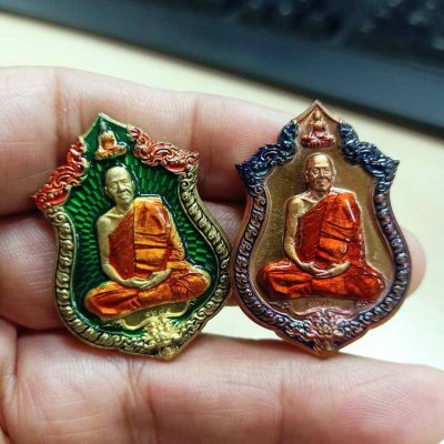 2-2290(2-179) วัดใจ 100 ยกคู่ เหรียญเศรษฐีพันล้าน หลวงพ่อทอง วัดบ้านไร่ จ.นครราชสีมา 2564 ทด.ลงยา เลข 3782+ทฆ.ลงยา เลข 1271 กล่องเดิม