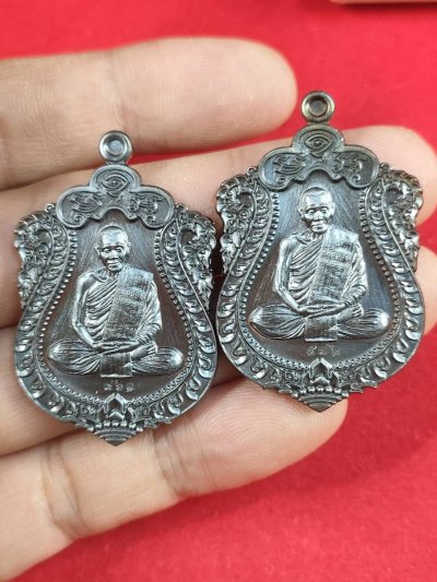 เหรียญเสมา 8 รอบ หลวงพ่อทองดี วัดอรุณวราราม จ.อุบลราชธานี ปี 2568 มีกล่อง จำนวน 2 เหรียญ