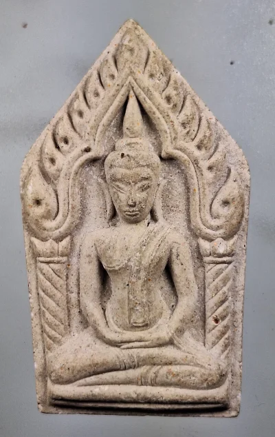 เคาะเดียว....พระขุนแผน หลังกุมารทอง หลวงปู่บุญ วัดทุ่งเหียง ชลบุรี
