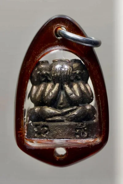 วัดใจ เคาะ 10 บาท พระปิดตาล้อมบุญ4ทิศ หลวงพ่อเกษม ปี 2538 เนื้อนวโลหะ สุสานไตรลักษณ์ จ.ลำปาง องค์นี้ พิเศษ ตอก โค๊ดชัดเจน