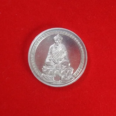 (เคาะเดียวแดง) เหรียญไต้ฮงกง พิมพ์ 2 หน้า วัดหัวลำโพง จ.กรุงเทพฯ ปี 2537 เนื้อกะไหล่เงิน ขนาด 3 ซม. สวยครับ
