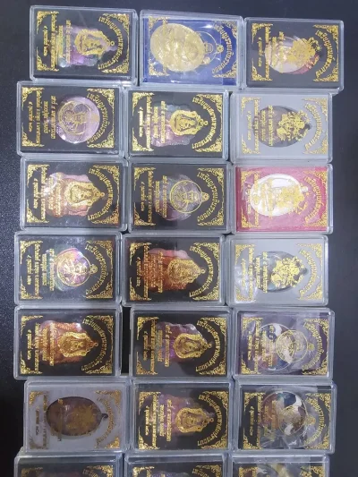 37 กล่อง หลวงปู่ลุน ธมฺมธโร "เสาร์๕" วัดป่าเลไลย์ สรรพวิชา ๑๒ บท ตำราก้อมโบราณ