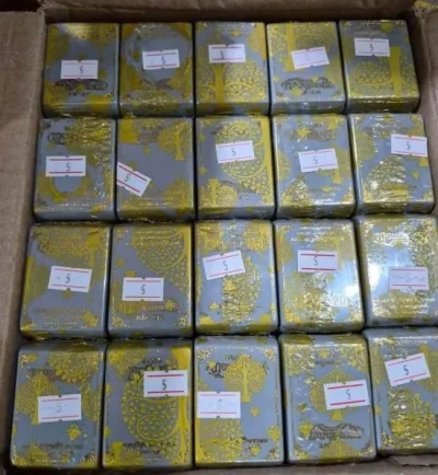!!! ยกลัง 100 องค์ !!! พระผง หลวงพ่อทอง วัดบ้านไร่ ข.นครราชสีมา รุ่นทองเพิ่มพูน ปี 2566 ซีลเดิม ลุ้นเนื้อ