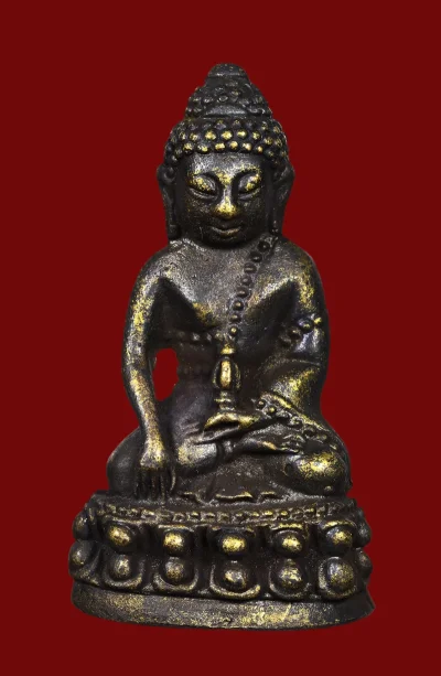 พระกริ่ง รุ่นชนะศึกชายแดน หลวงพ่อเกษม เขมโก เมตตาปลุกเสก ใน ปี 2528 เนื้อนวโลหะ