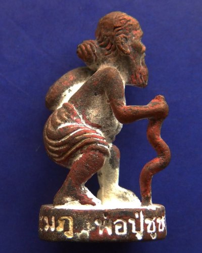 13.เลข 2 หลัก...พ่อปู่ชูชกเทพขอได้ รุ่นแรก หลวงปู่คำบุ วัดกุดชมภู พ.ศ. 2553 เนื้อสัตตโลหะ ยิงโค๊ด-เลข พร้อมกล่องเดิม